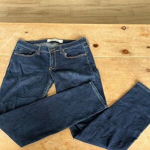 Abercrombie & Fitch straight leg jeans. Size 6S